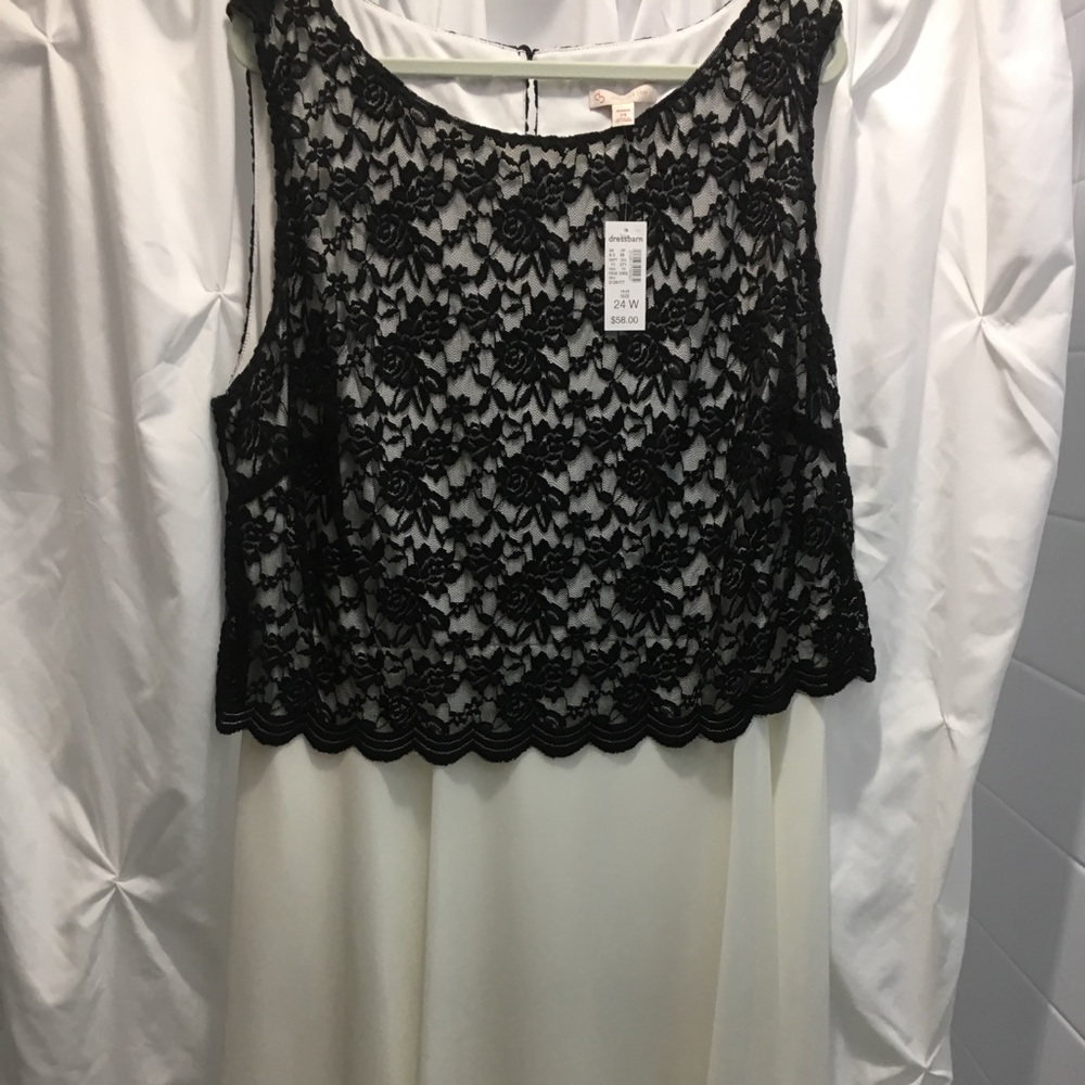 Dress with pop over lace top
